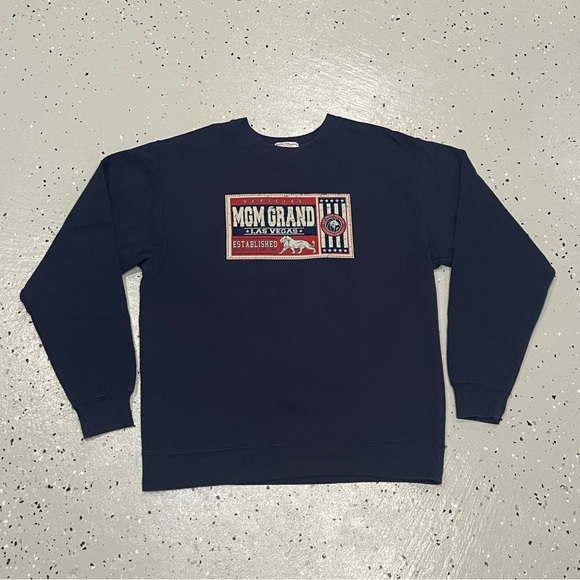 Vintage Y2k MGM Grand Las Vegas Pullover Sweatshirt / Crewneck Size Large - Picture 1 of 6